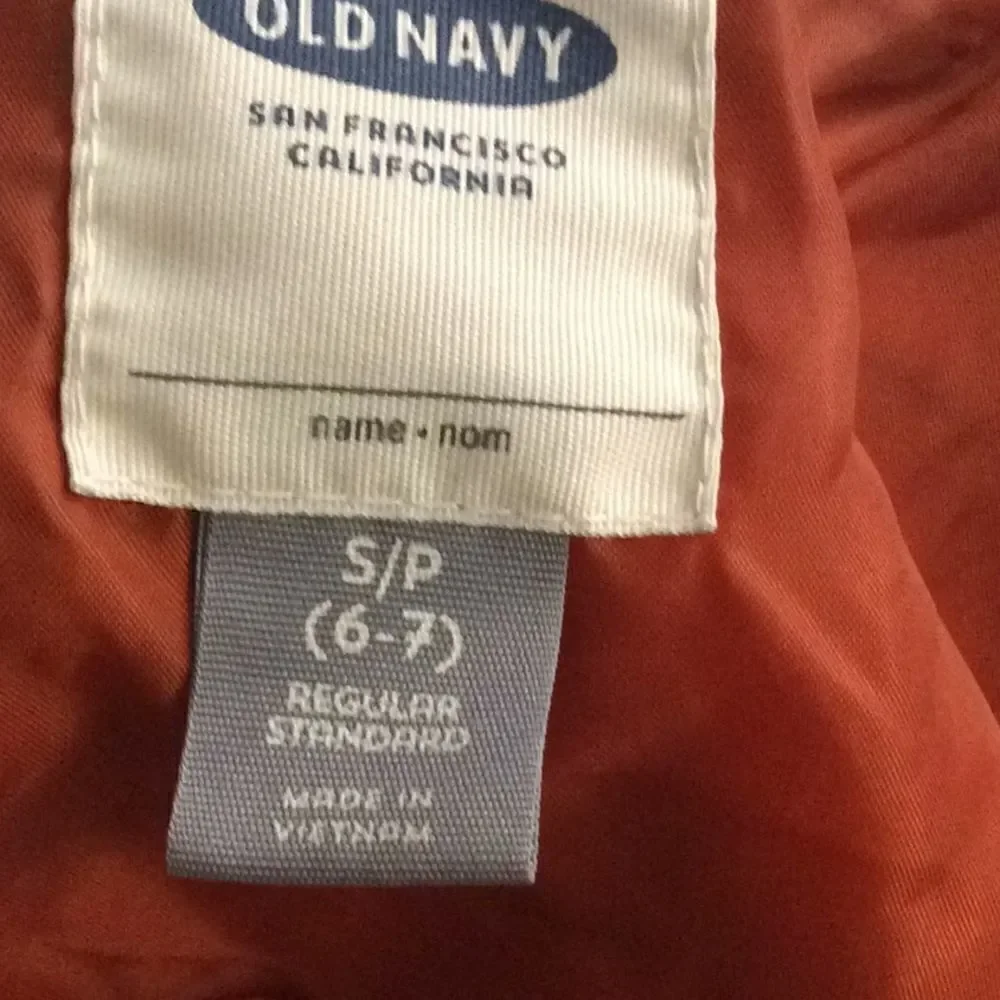 Child Old Navy soft puffer jacket size S 6/7